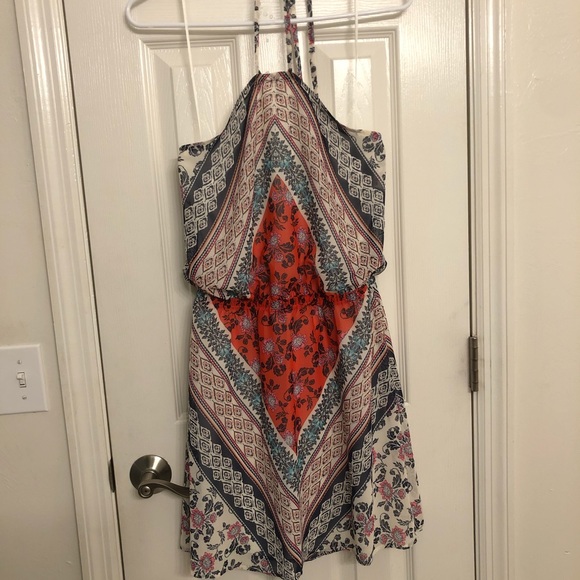 Express Halter Dress - Picture 3 of 5